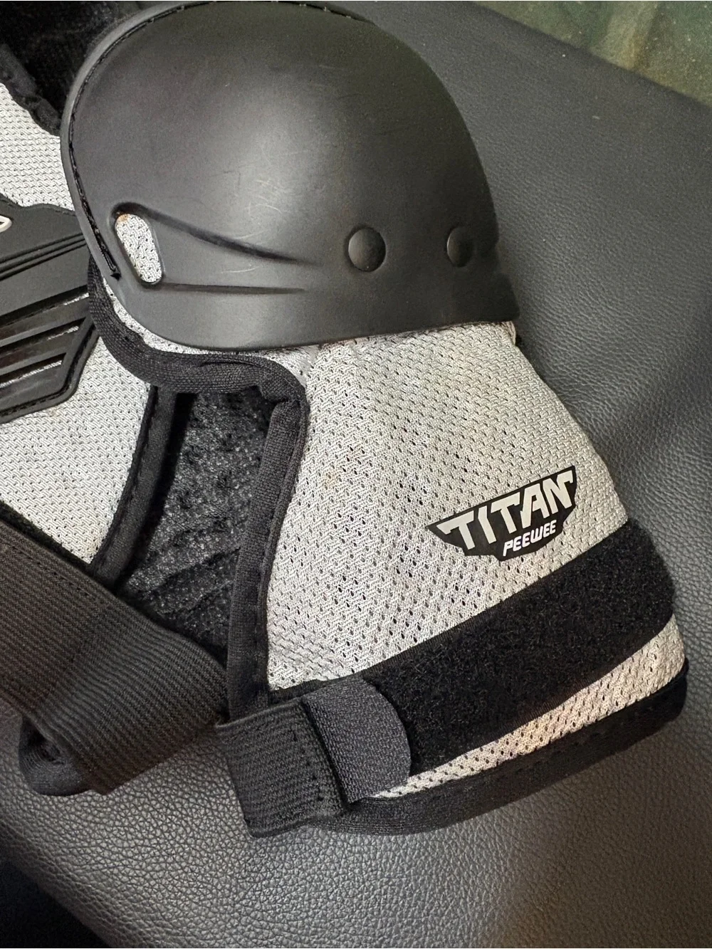 Fox Youth Chest and Shoulder Armor Vest Protector